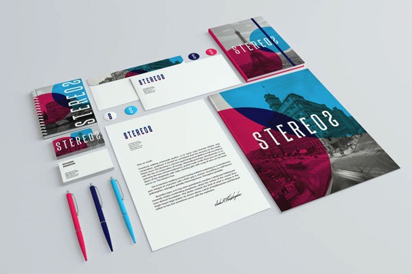 Desain Stasioneri Inspiratif Siap Print dan Cetak - Stereo 2 Branding Mock-up