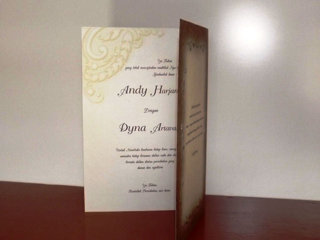 Desain Undangan Pernikahan Pilihan Pengantin Indonesia - Desain dan Contoh Undangan Pernikahan - Blanko Erba - Percetakan Ayu Karawang - DSCF2261