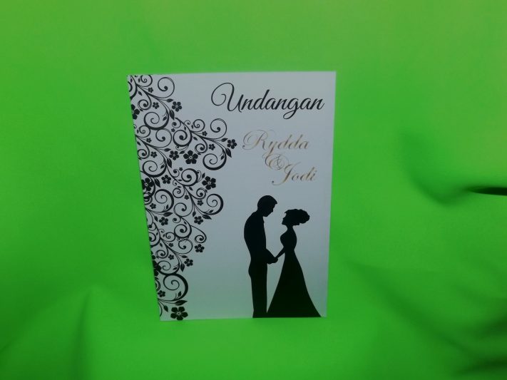 Three Diamonds Card Wedding Invitations
