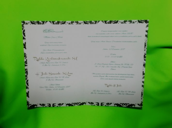 Three Diamonds Card Wedding Invitations