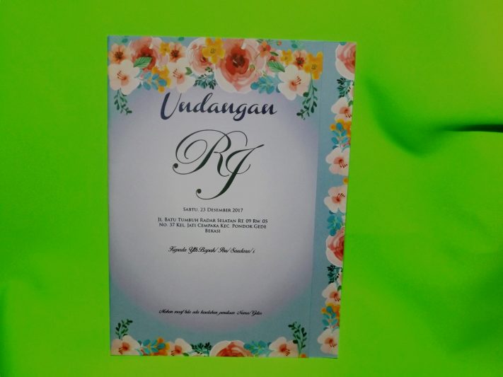 Three Diamonds Card Wedding Invitations
