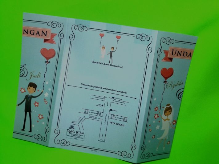 Three Diamonds Card Wedding Invitations