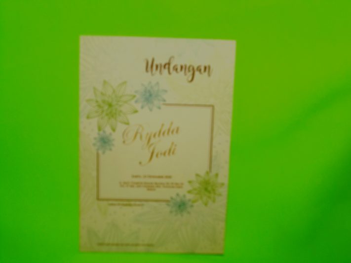 Three Diamonds Card Wedding Invitations