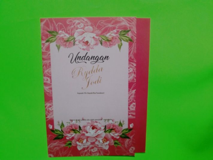 Three Diamonds Card Wedding Invitations