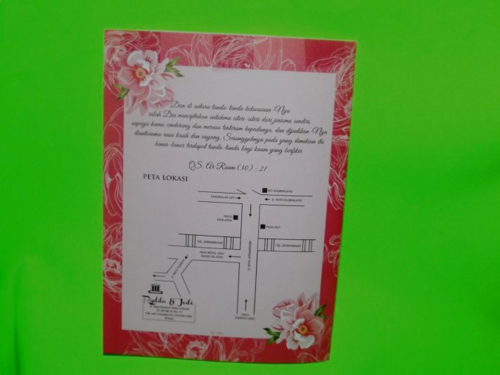 Three Diamonds Card Wedding Invitations