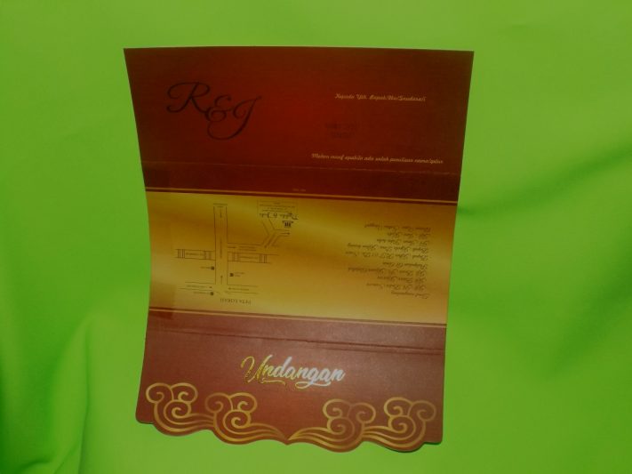 Three Diamonds Card Wedding Invitations